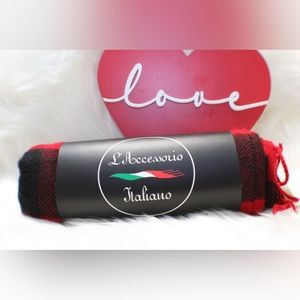 NWT L ‘Accessorio Italiano Scarf red with black,Men's. 15.75 In X 70.86 In NEW!!